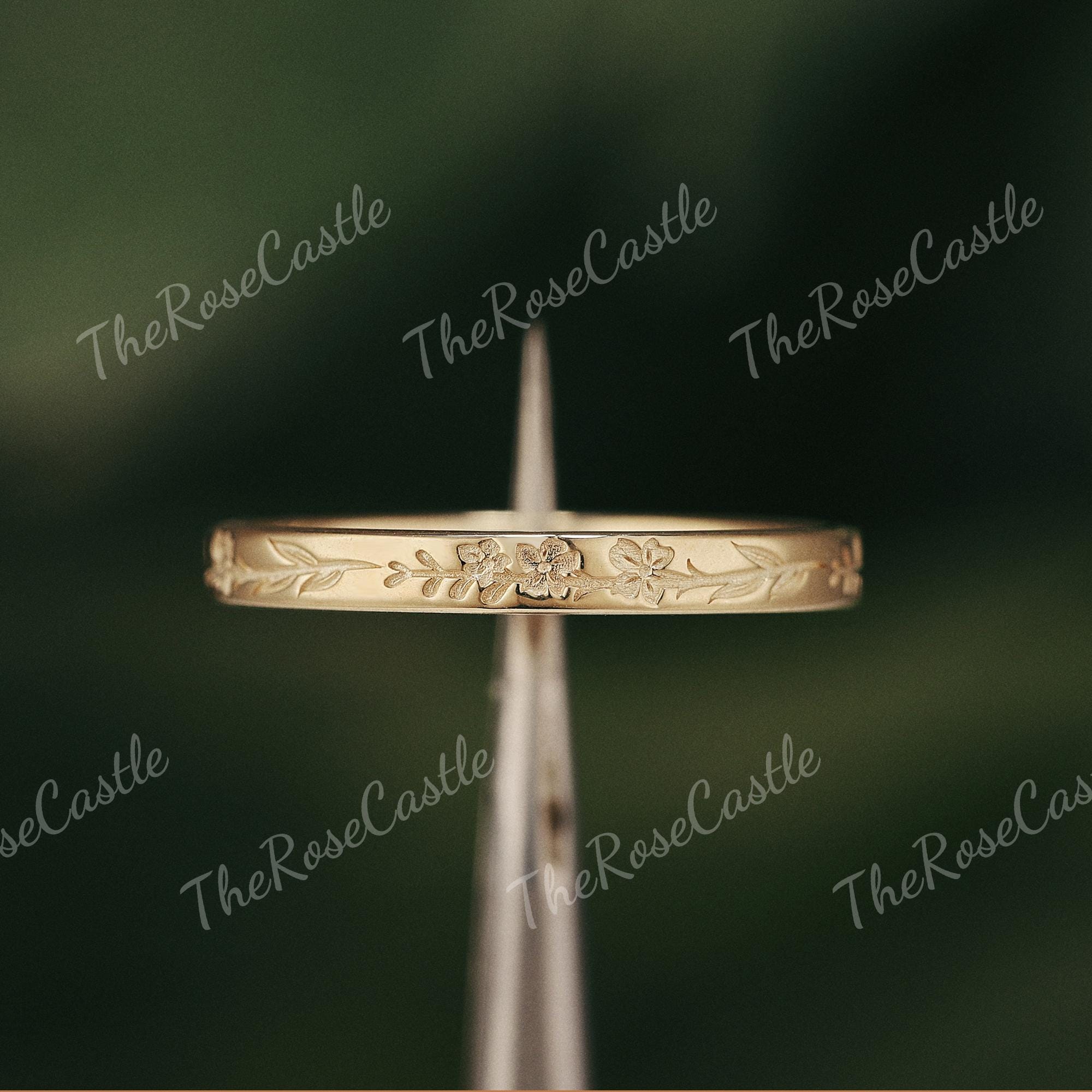 Engraved Floral Wedding Band Set for Couples
