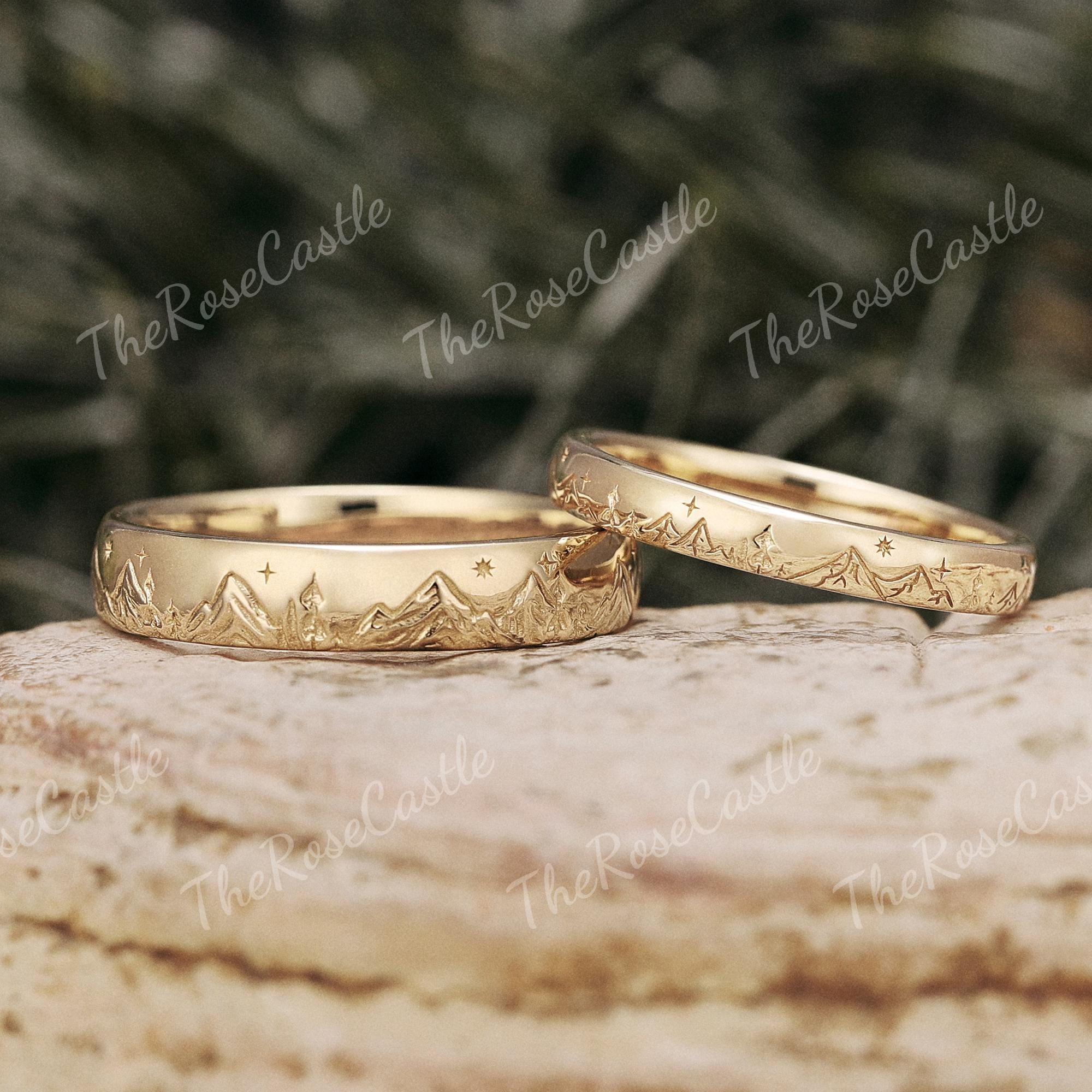 Mountain Wedding Ring Set in Gold with Moissanite