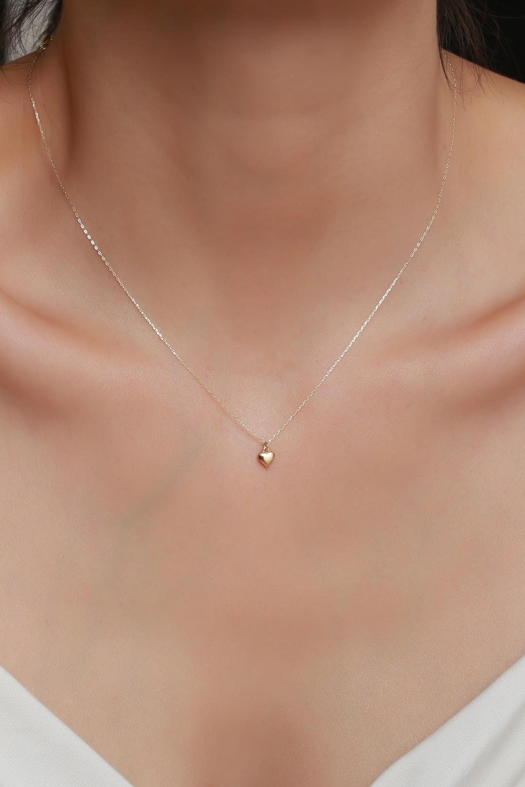 14K Solid Gold Dainty Heart Necklace with Minimalist Love Pendant