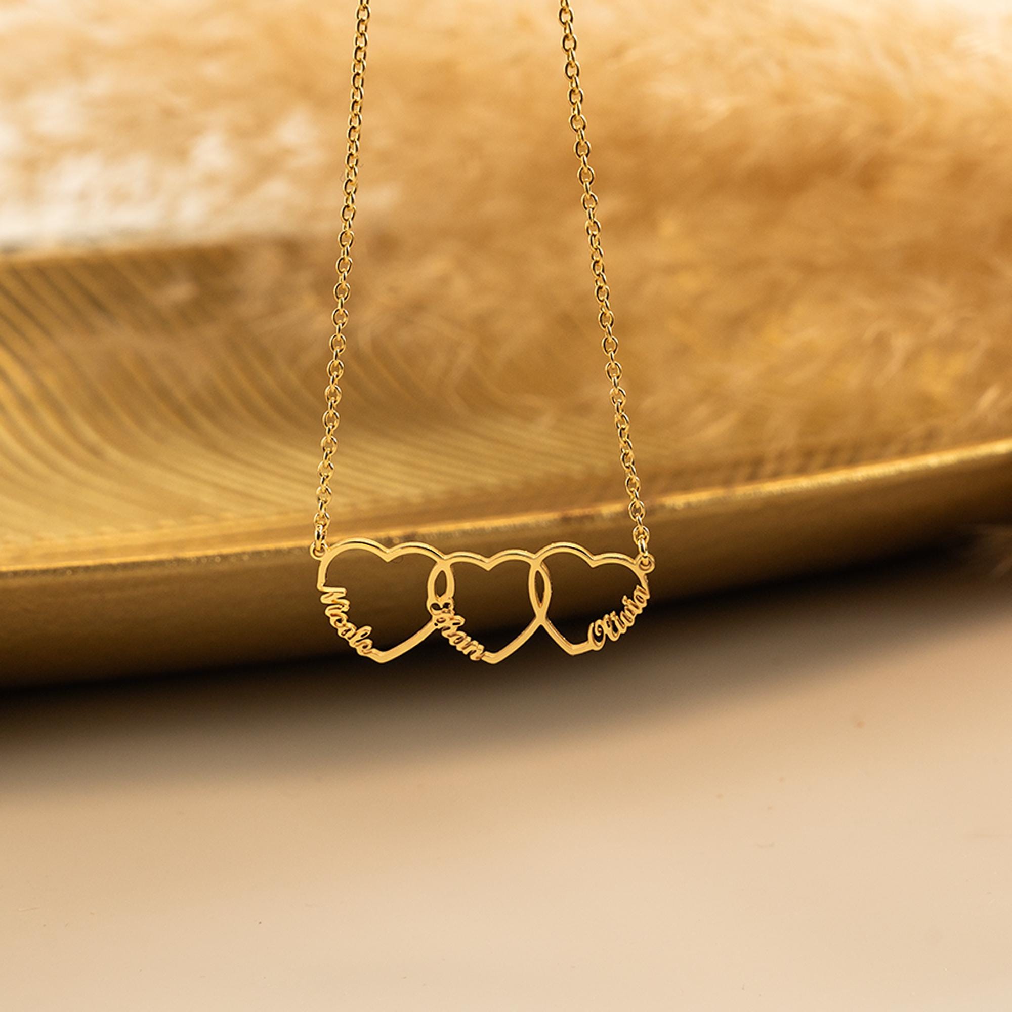 Family Name Necklace with Hearts for Mom