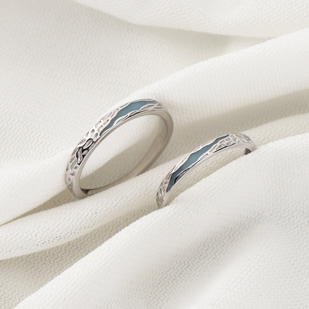 Customized River Couple Rings in 925 Sterling Silver