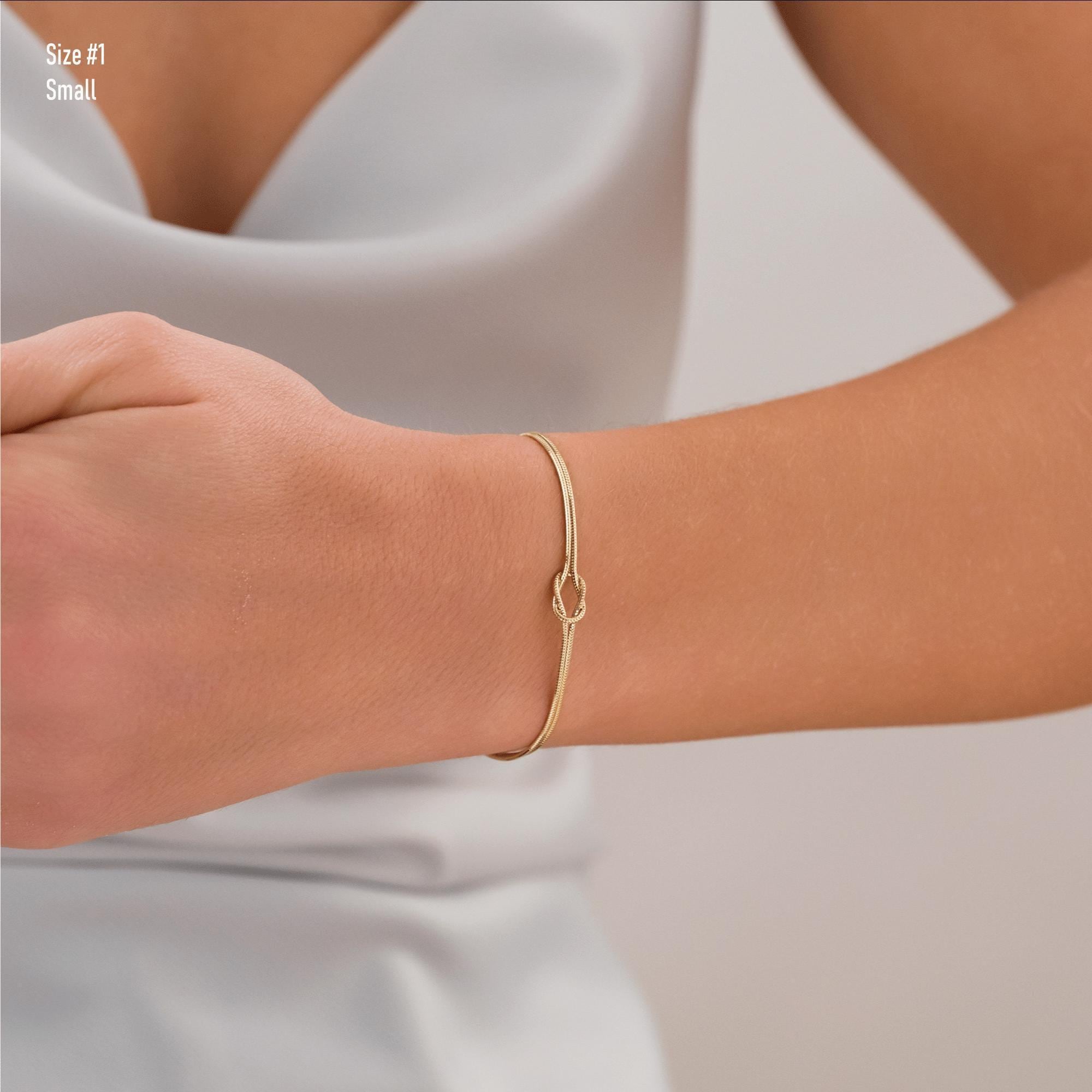 14K Gold Knot Bracelet with Herringbone Rope Chain