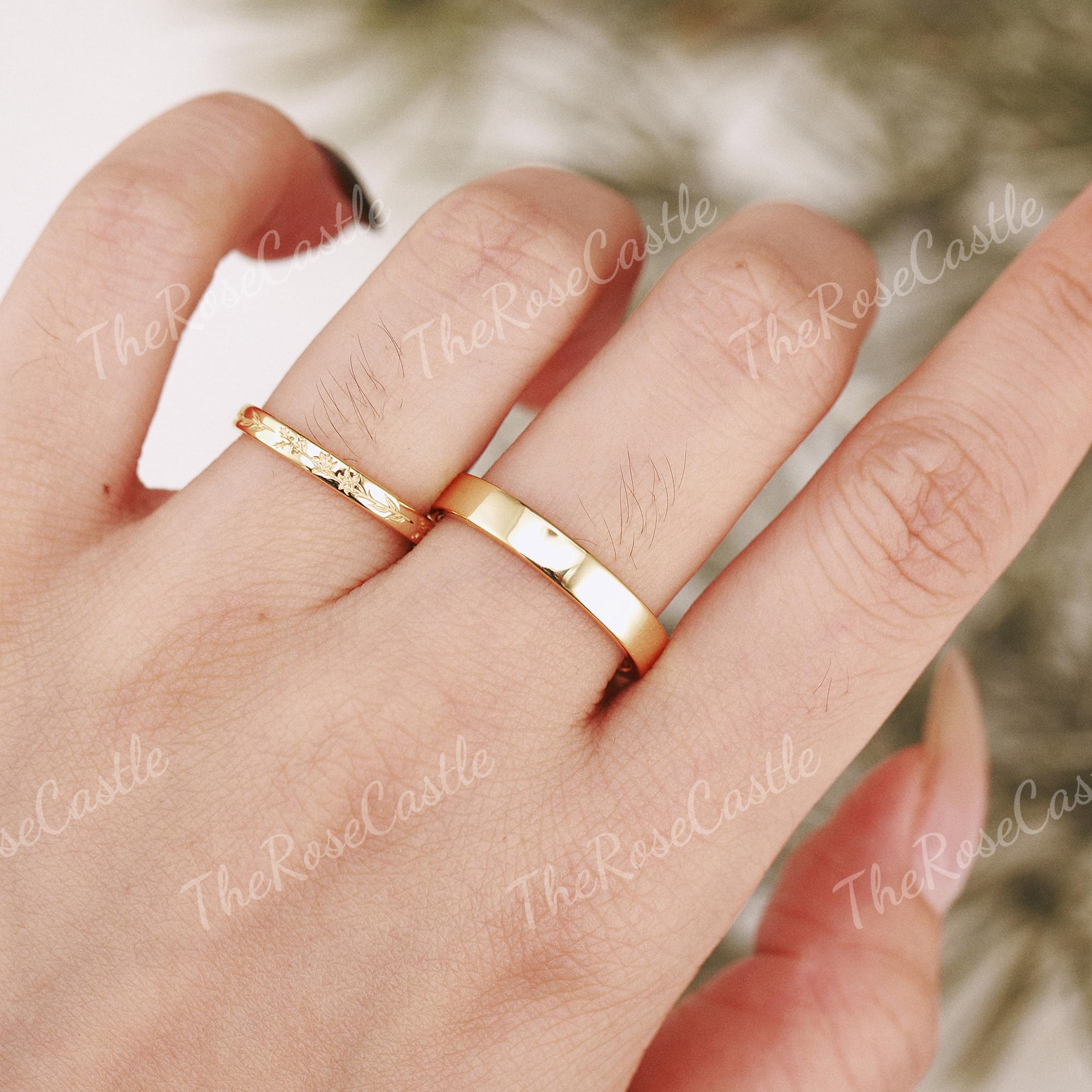 Floral Engraved Wedding Band Set, Matching Couple Bands