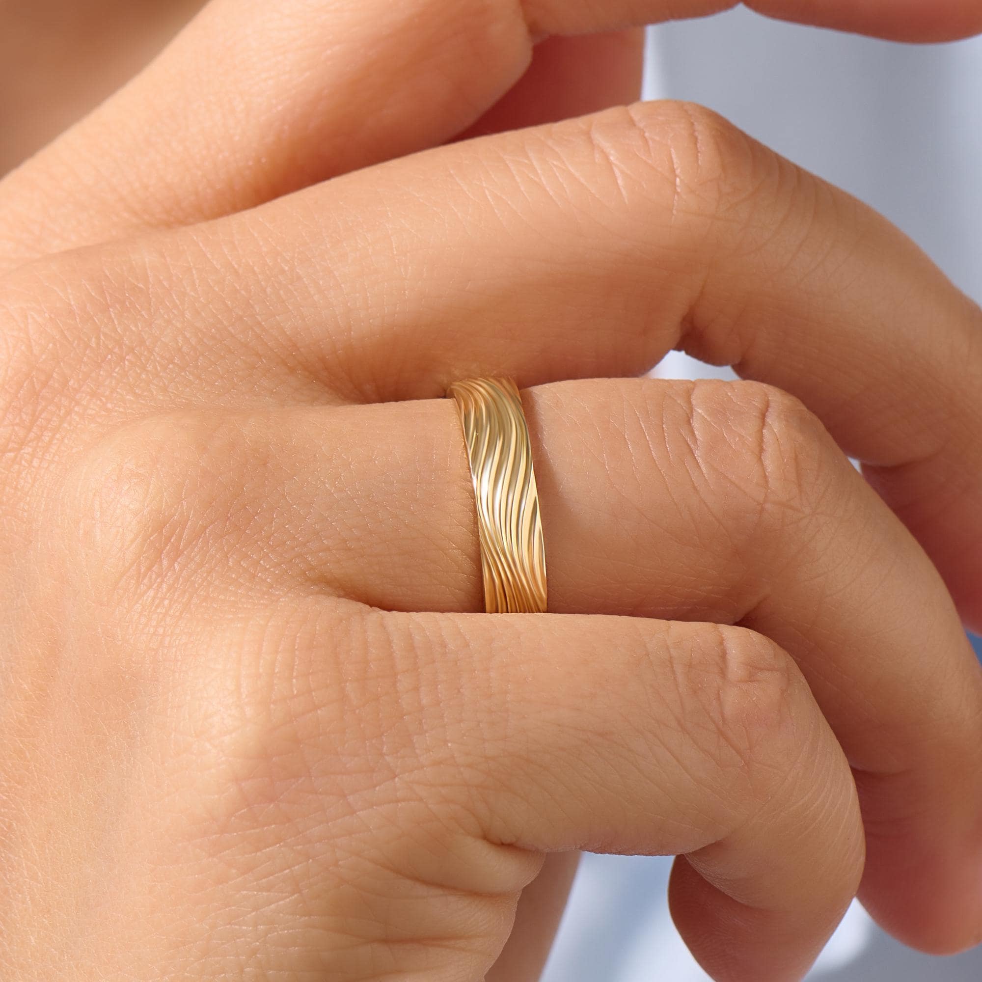 14K Solid Gold Wave Wedding Band for Men and Women