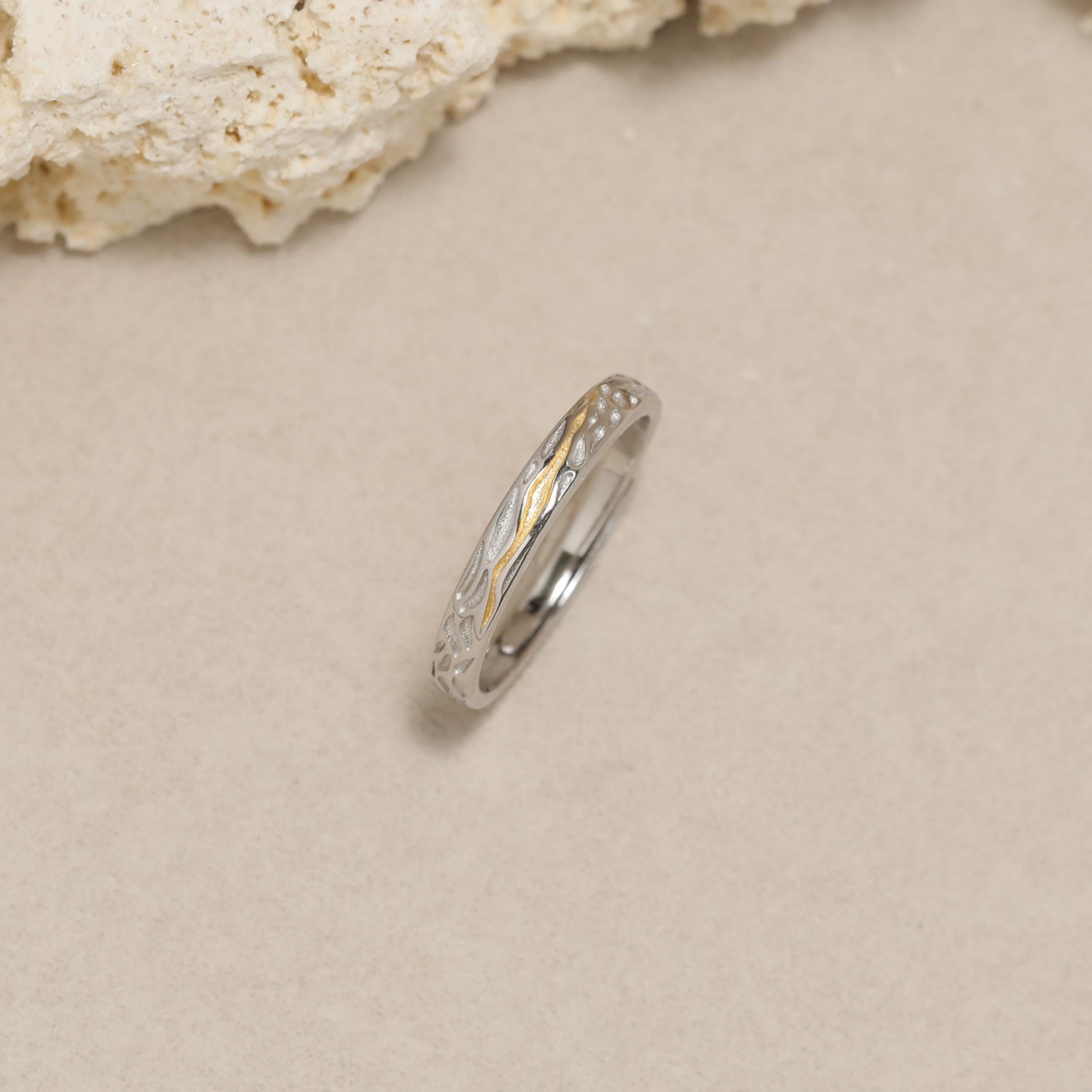 Customized Textured Couple Ring Set in 925 Sterling Silver