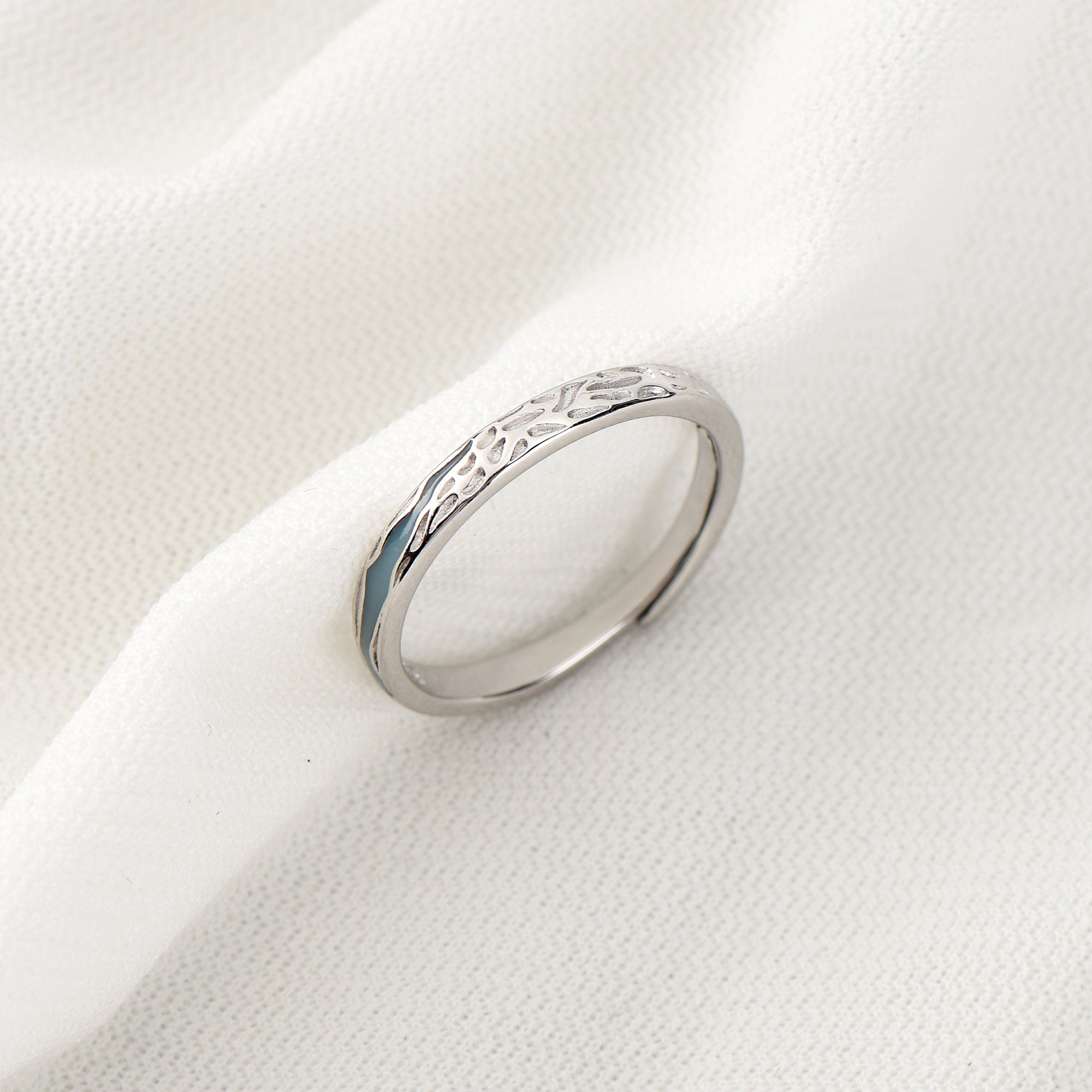Customized River Couple Rings in 925 Sterling Silver