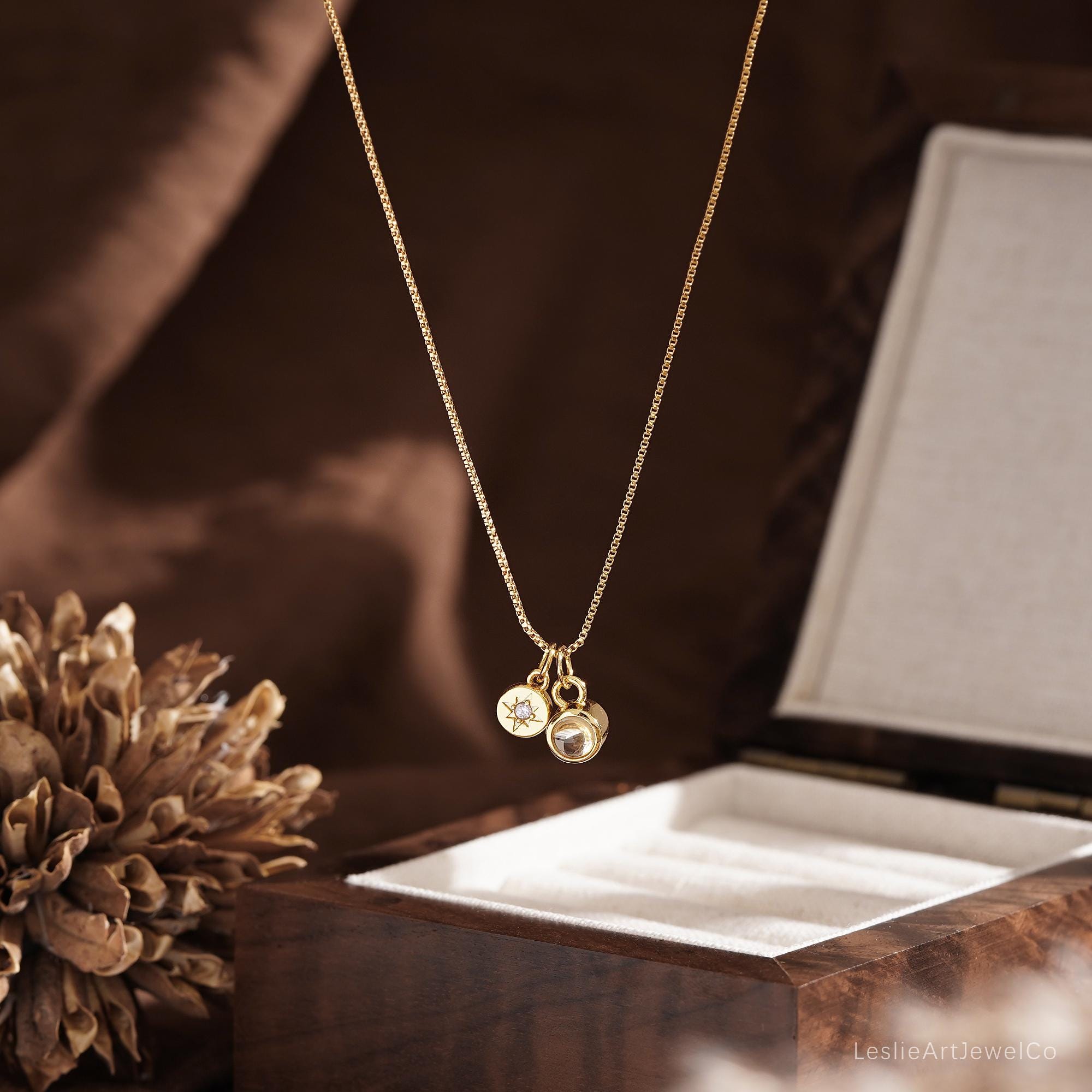 Memorial Projection Necklace with Birthstone and Picture