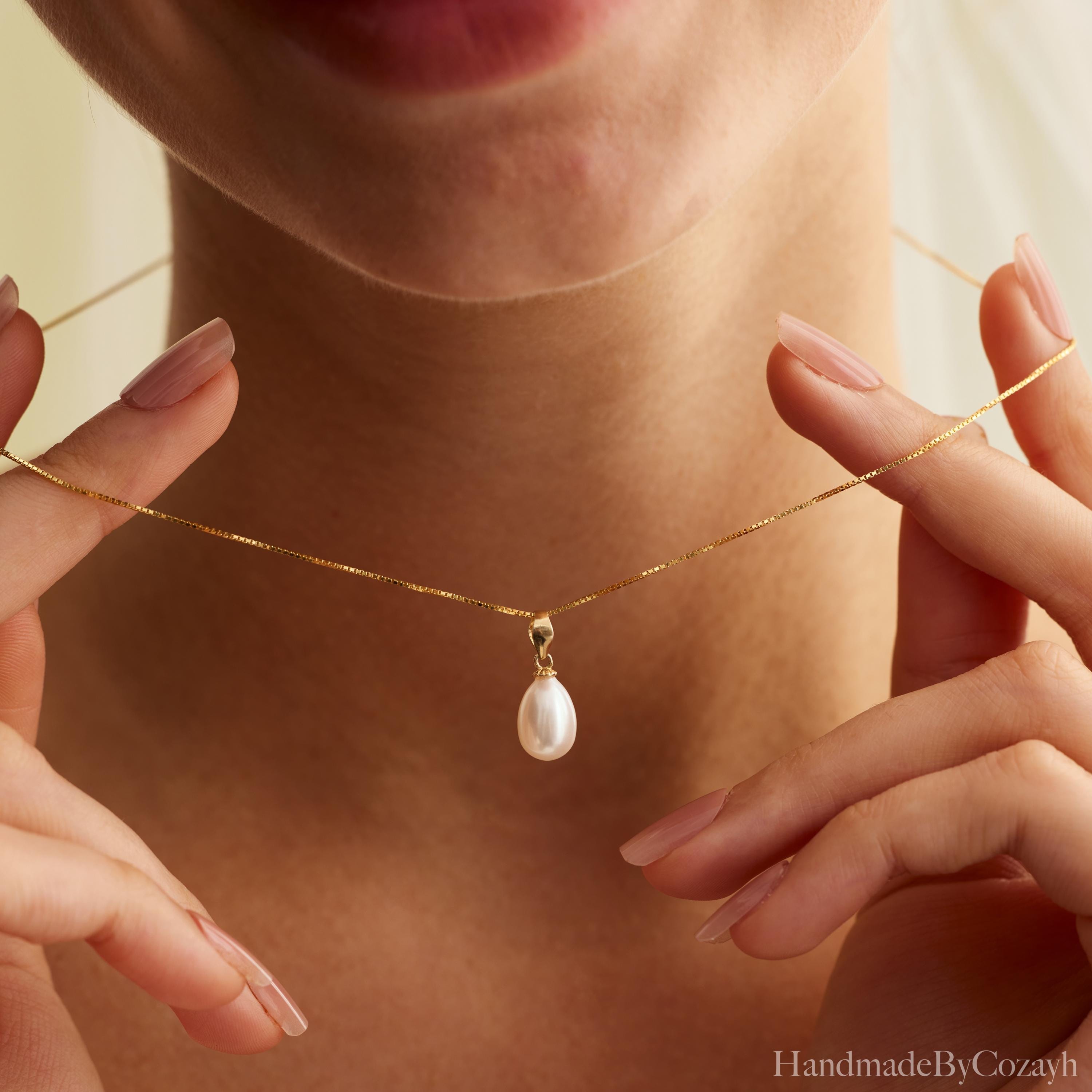 Minimalist Freshwater Pearl Drop Necklace in Sterling Silver