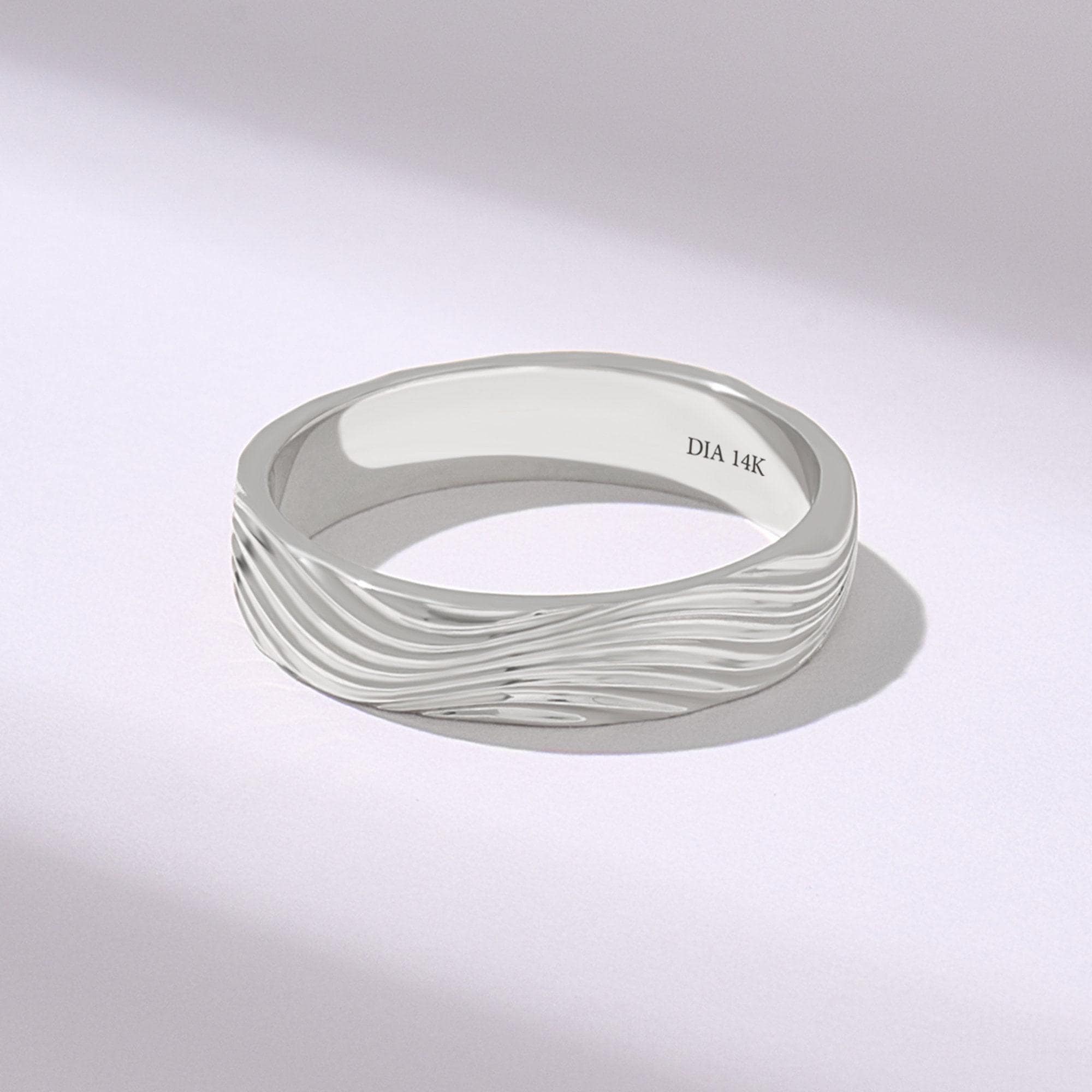 14K Solid Gold Wave Wedding Band for Men and Women