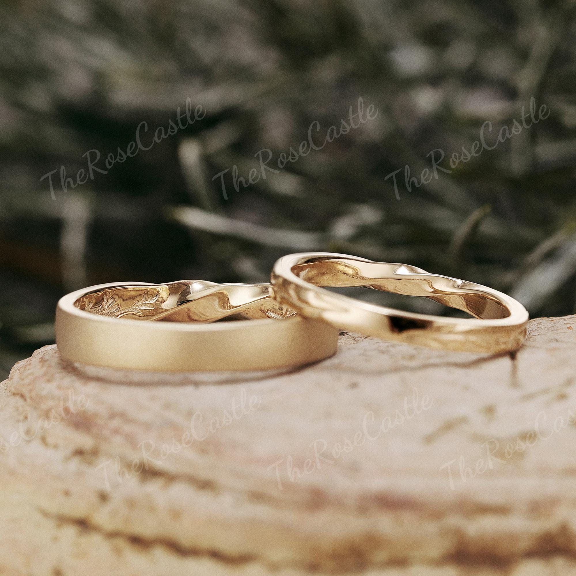 14K Solid Gold Leaf Engraved Moissanite Couple Wedding Band Set