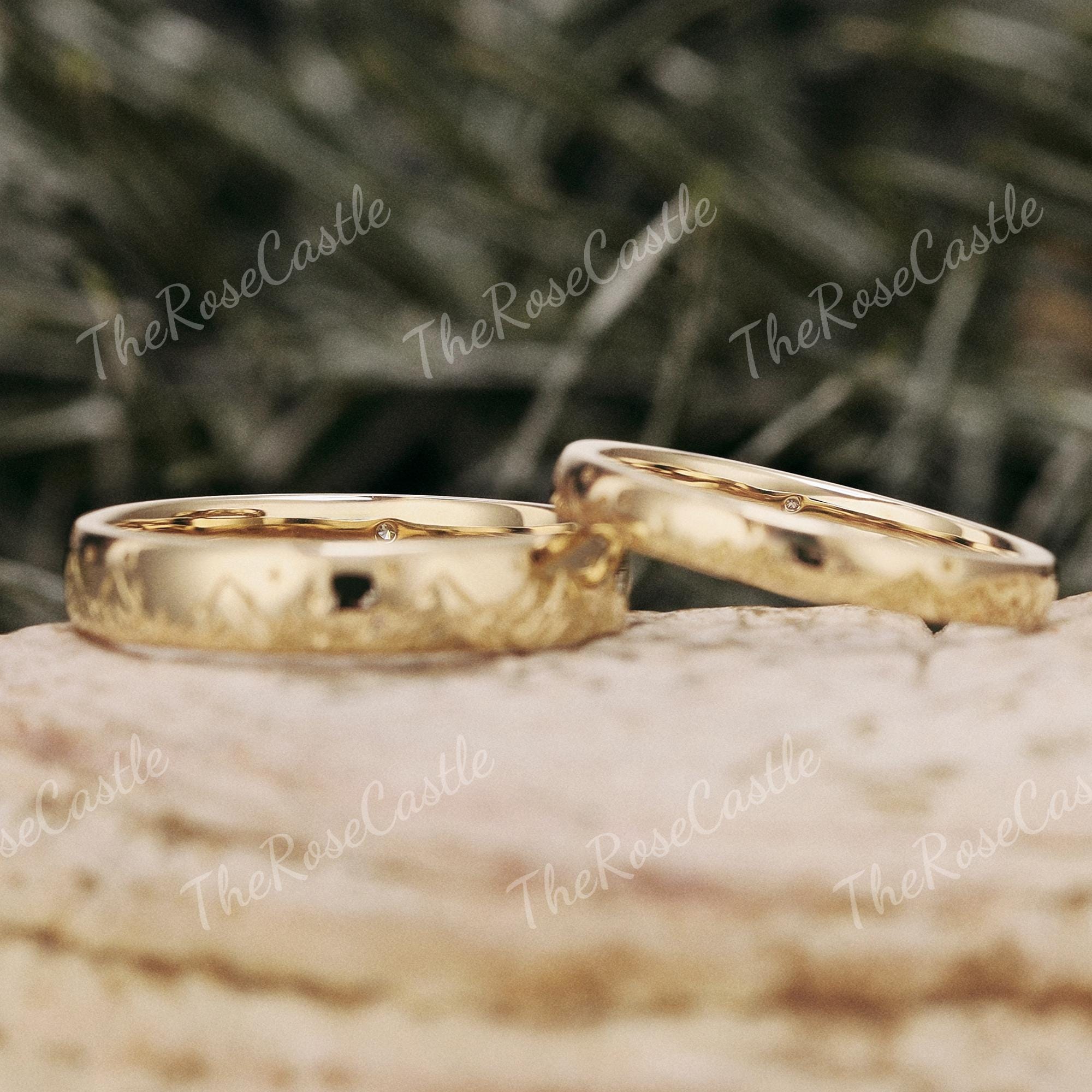 Mountain Wedding Ring Set in Gold with Moissanite