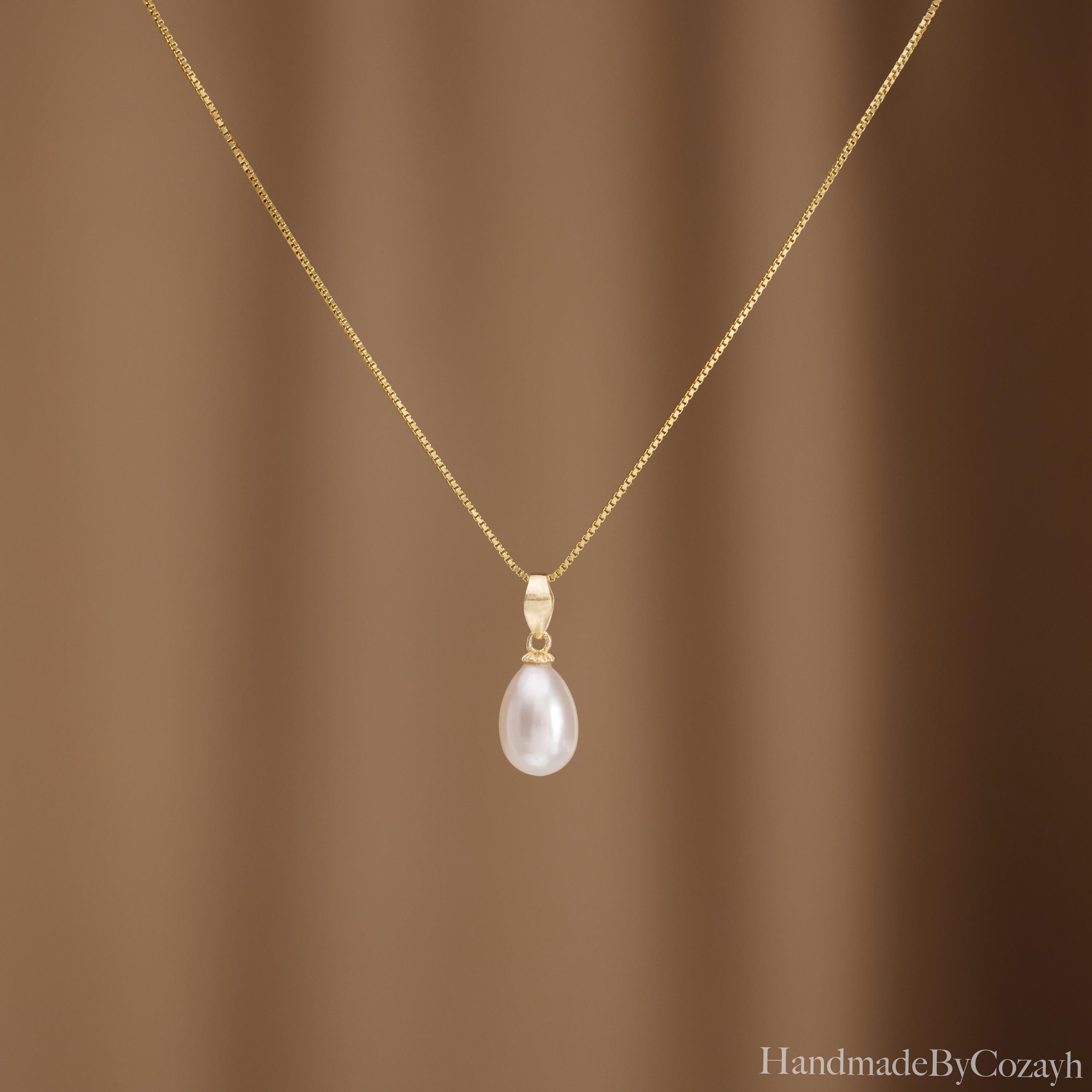 Minimalist Freshwater Pearl Drop Necklace in Sterling Silver