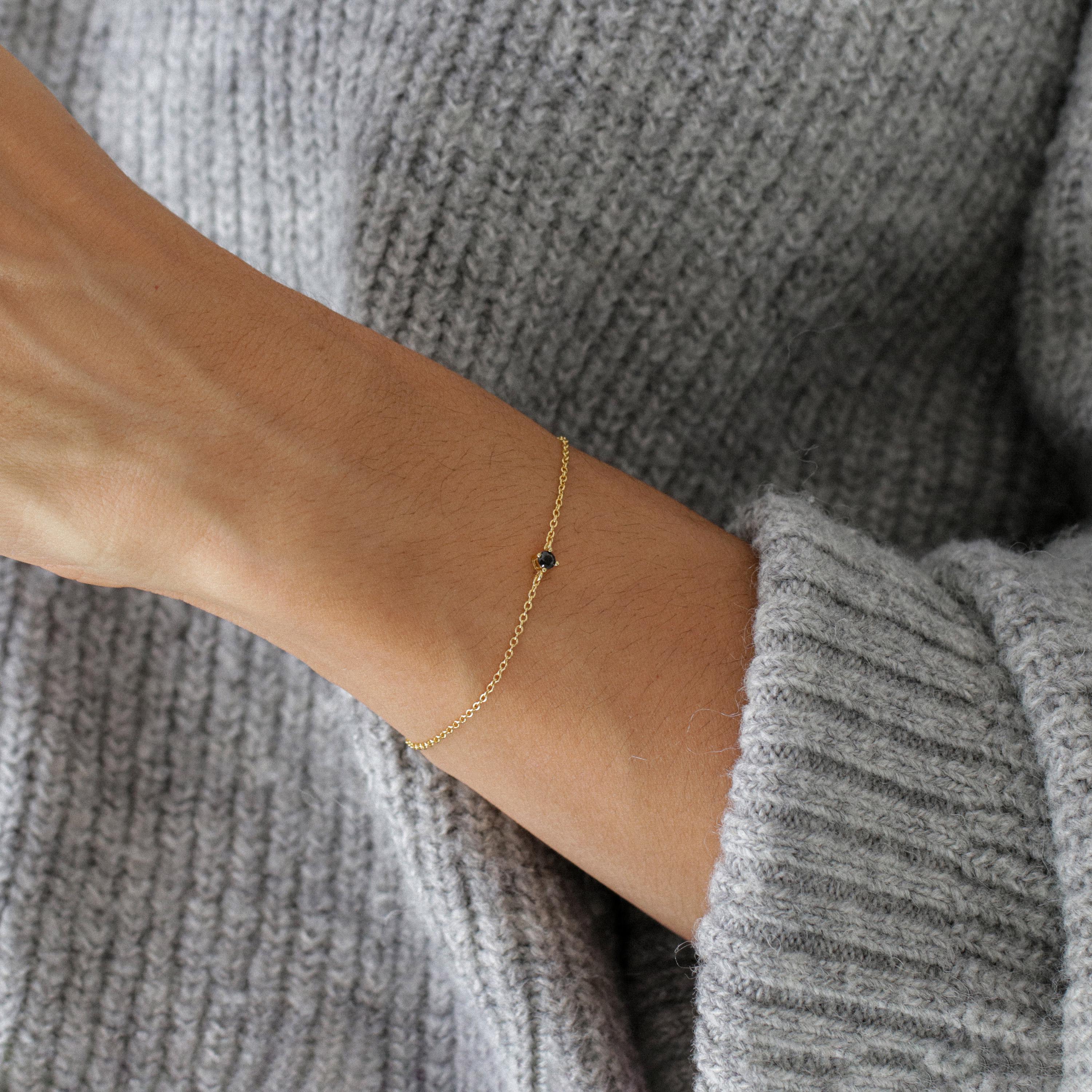 Dainty Single Stone Bracelet in 925 Sterling Silver