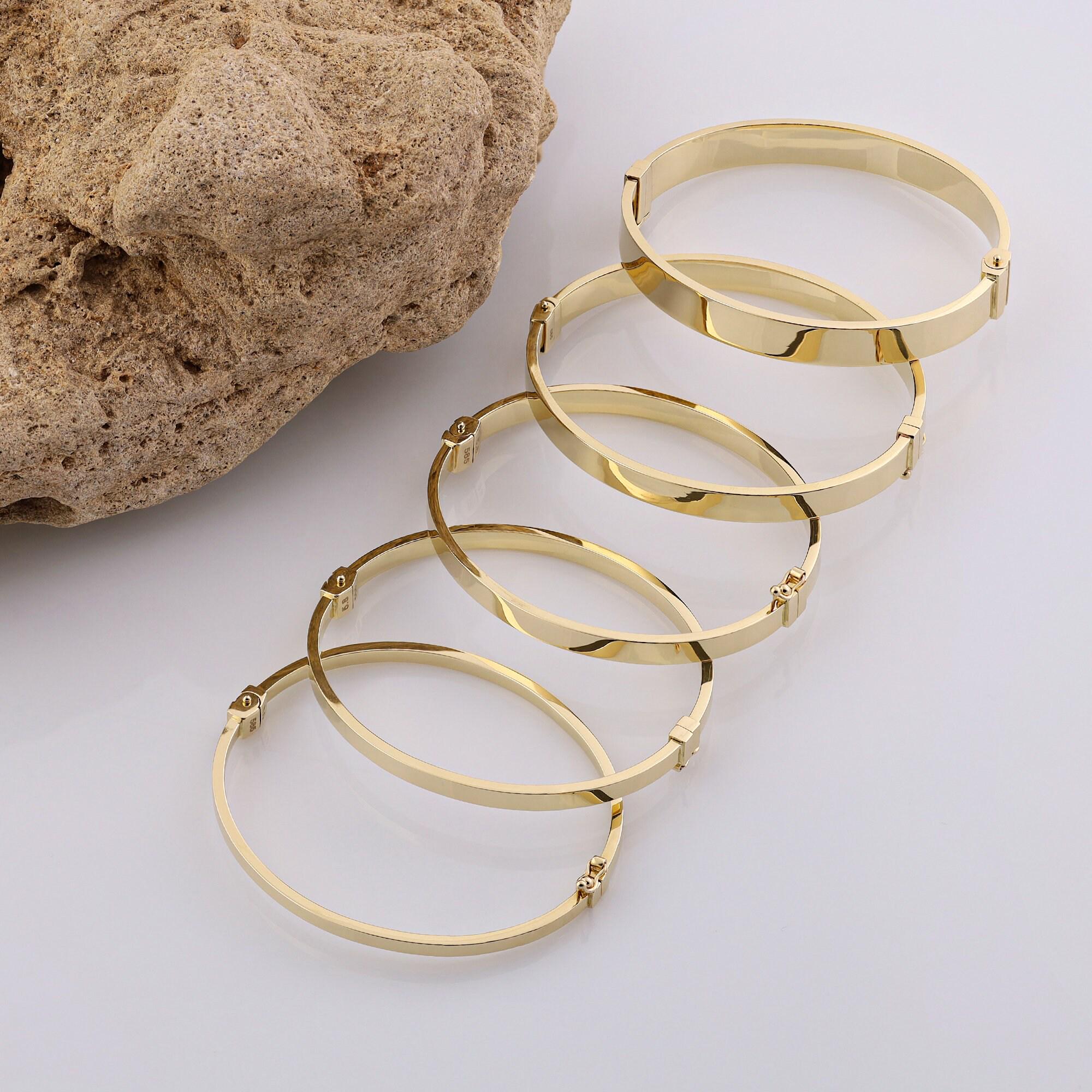 14K Gold Oval Hinged Bangle, 3mm Engraved Cuff