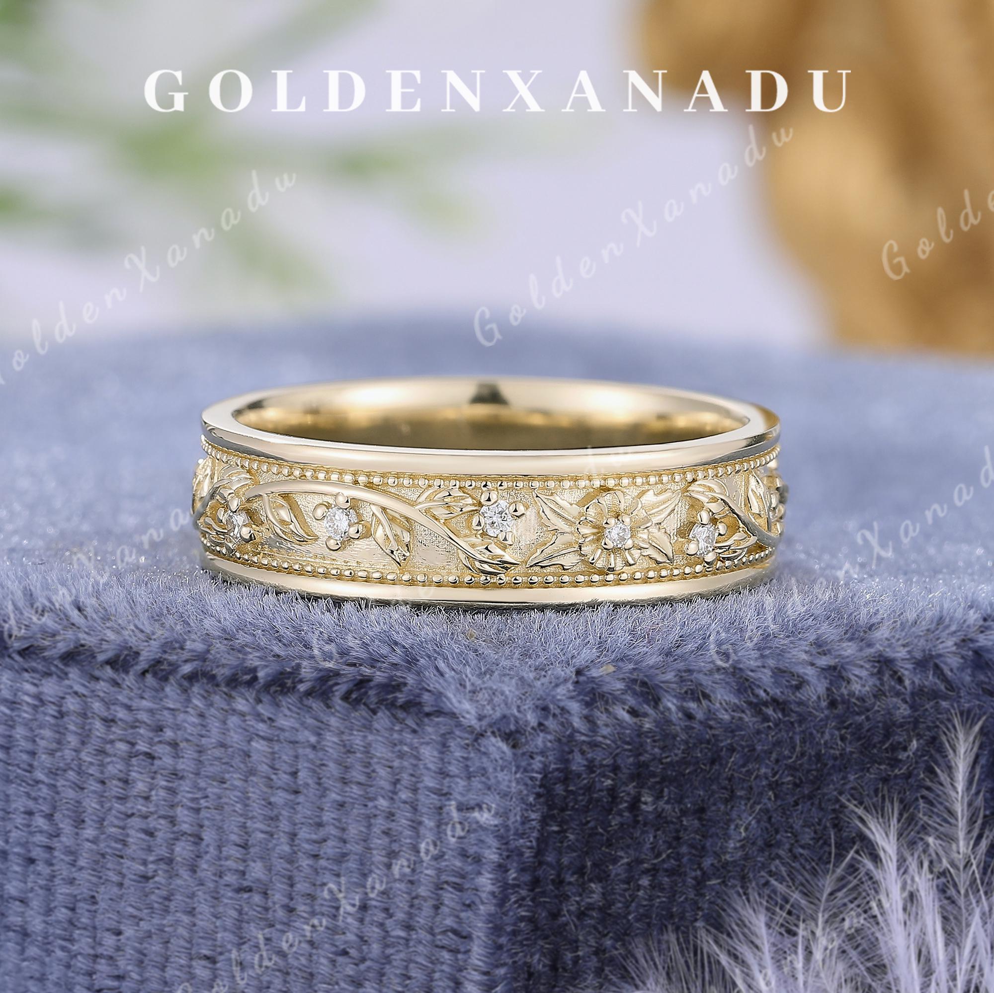 5mm Vintage Floral Engraved Men's Gold Wedding Band
