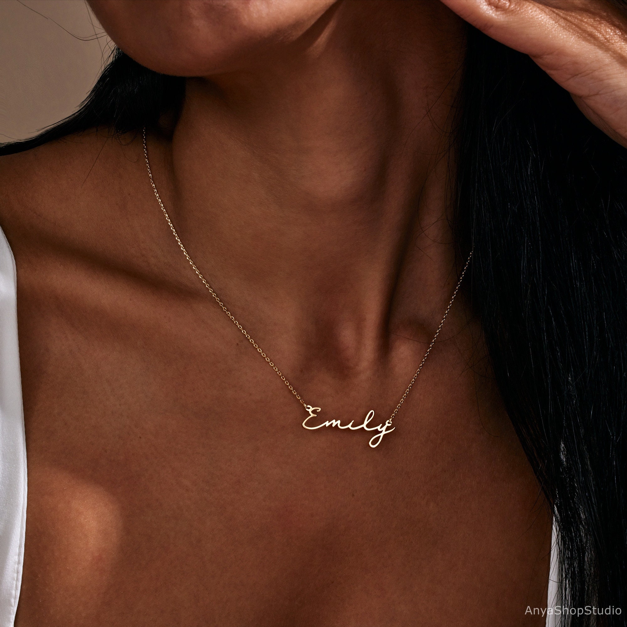 Minimalist Name Necklace in 18K Gold Plated Brass