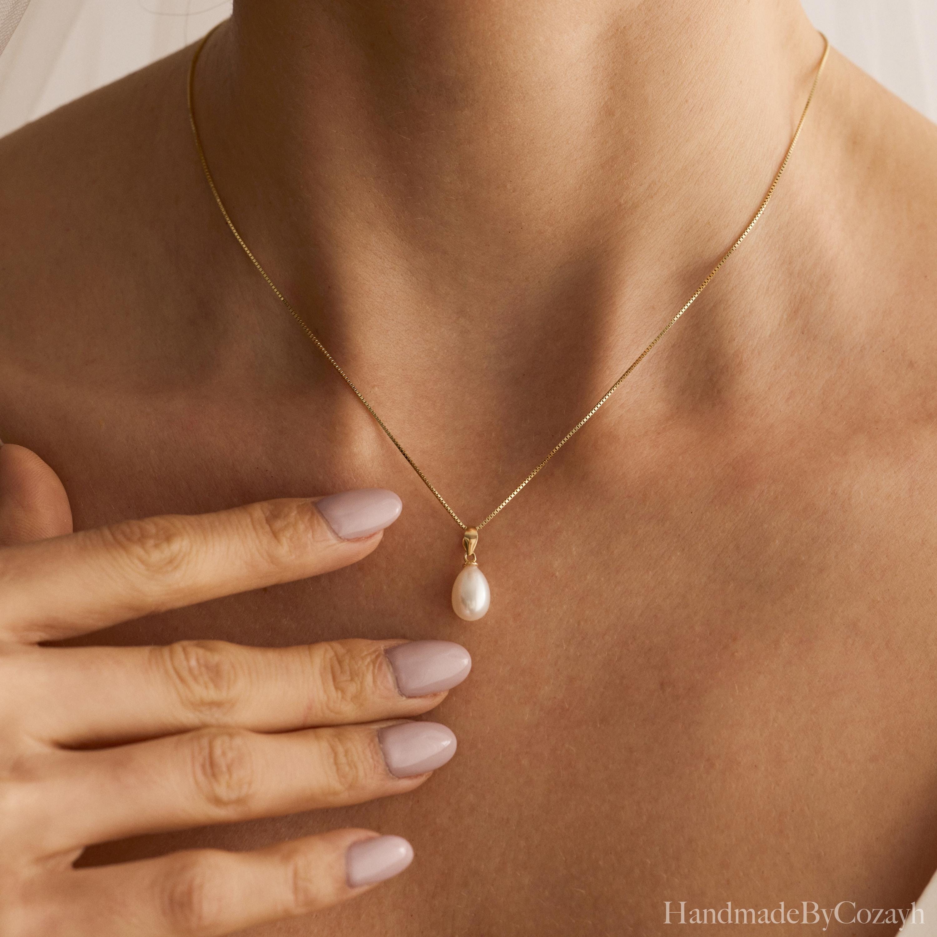 Minimalist Freshwater Pearl Drop Necklace in Sterling Silver