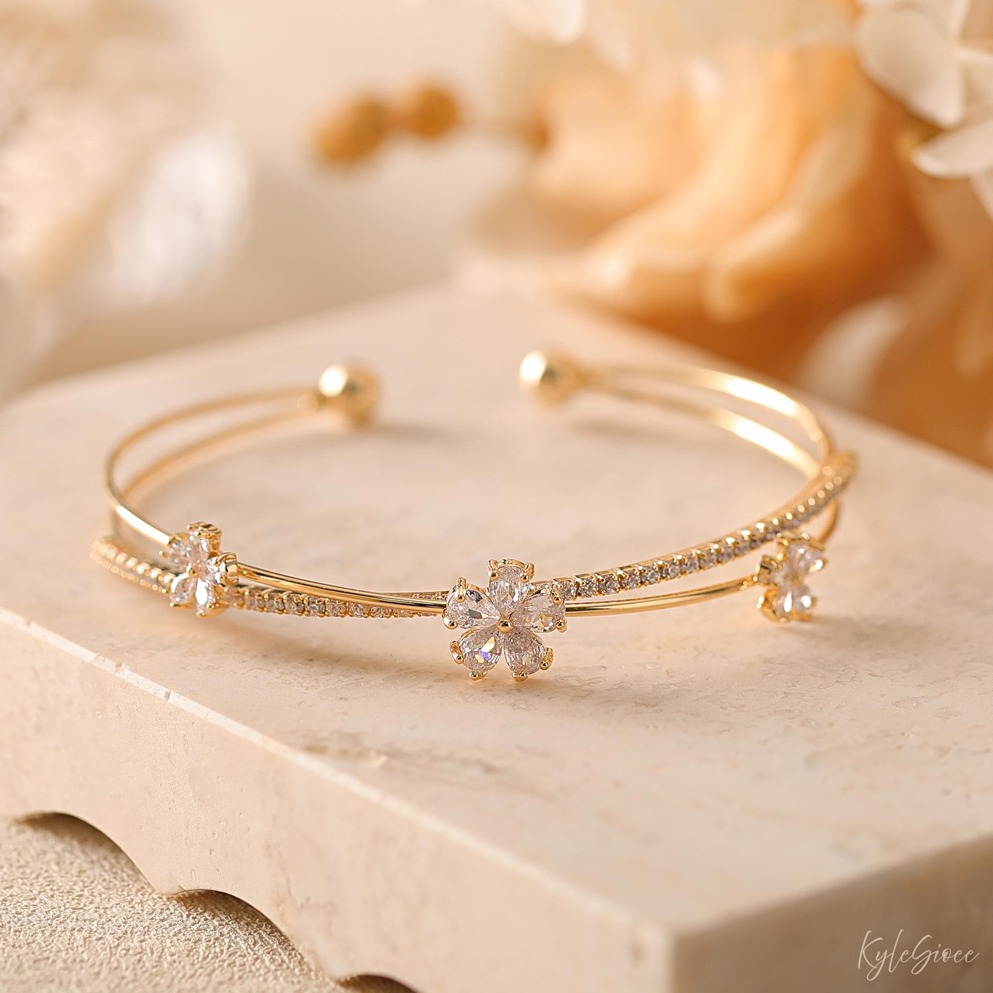 Minimalist Cubic Zirconia Flower Open Cuff Bangle
