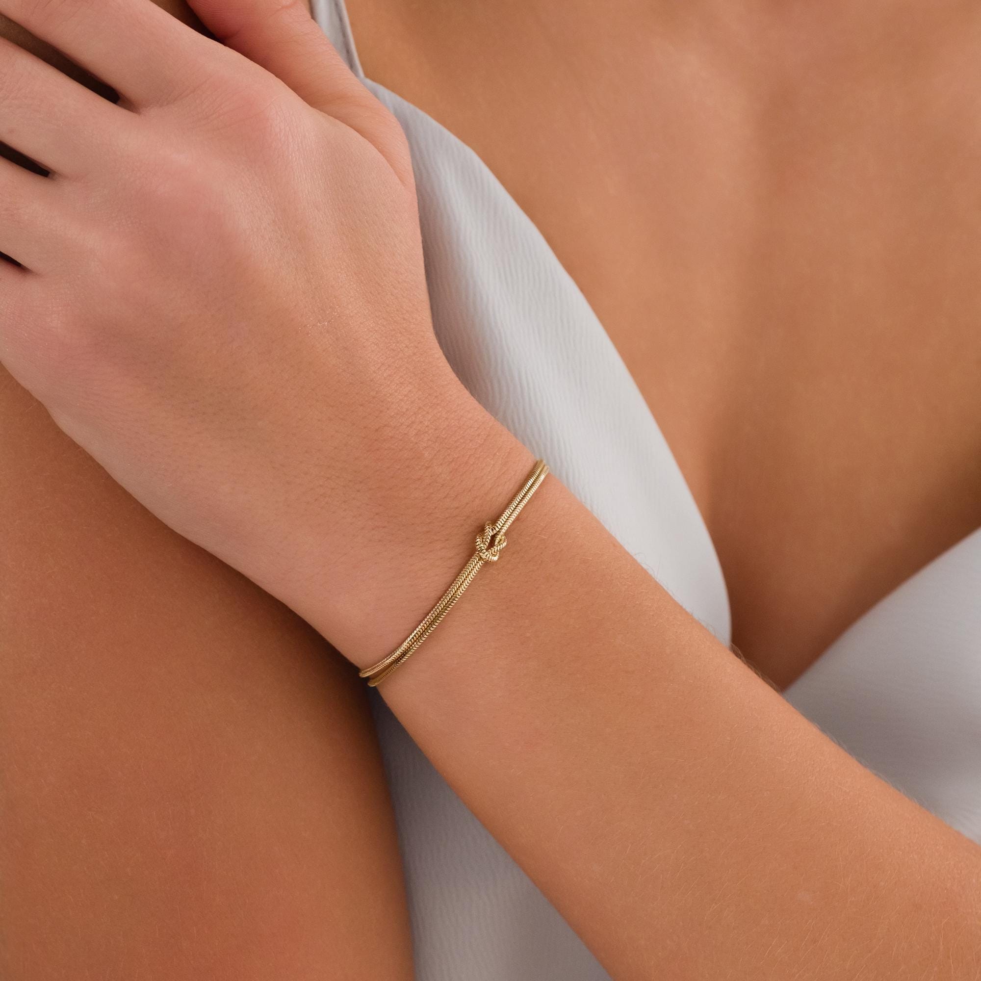 14K Gold Knot Bracelet with Herringbone Rope Chain